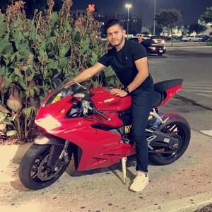 Meet your Posher, Erick